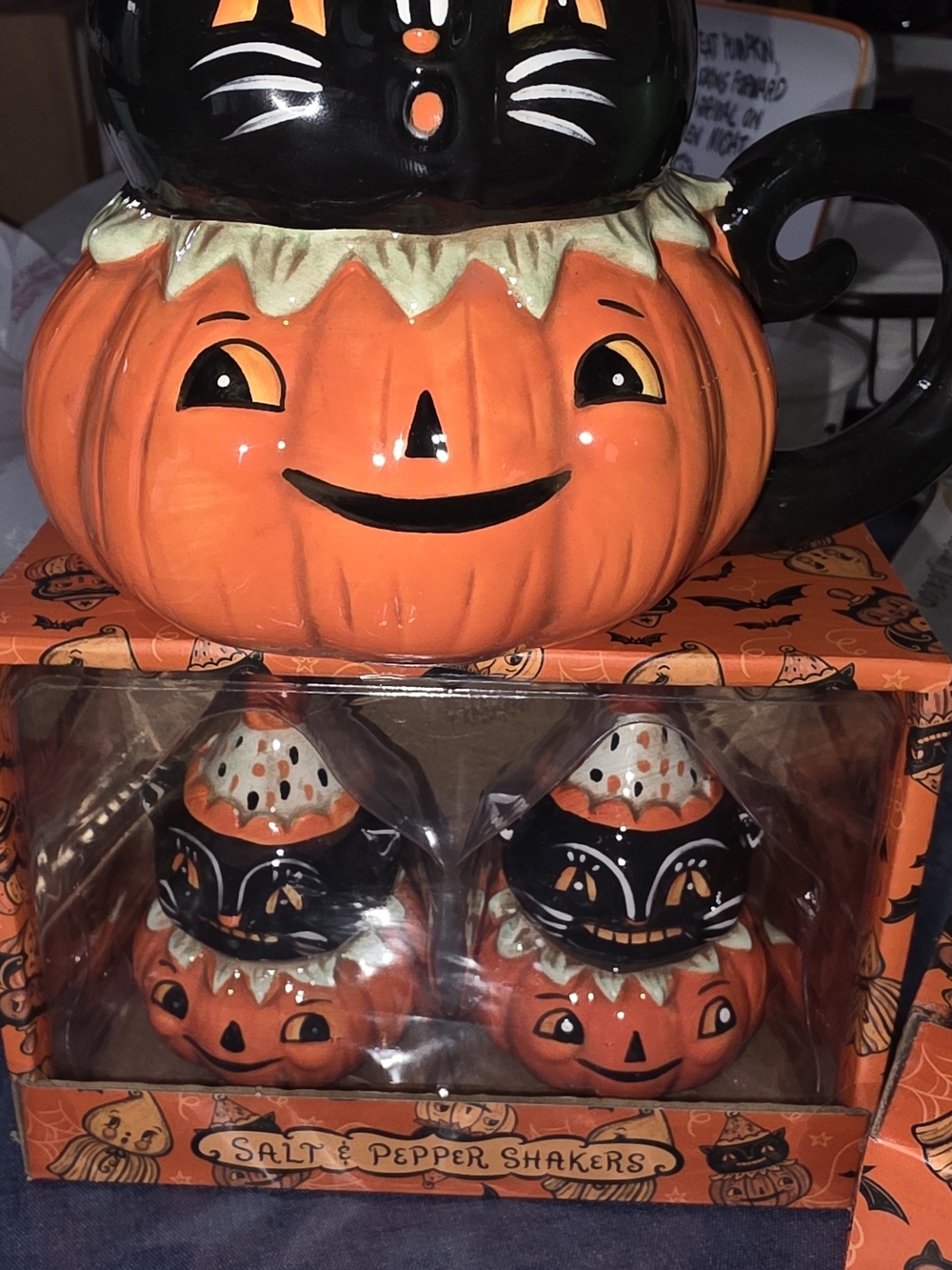 Halloween Pumpkin Salt & Pepper Shaker Set - Orange and Black